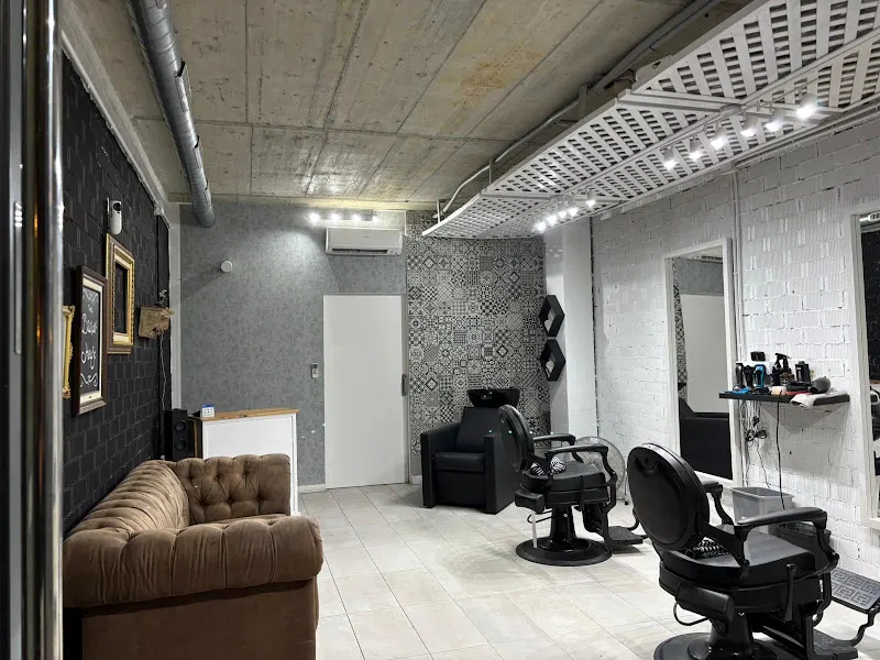 The Barber House BD | Barbería Badalona