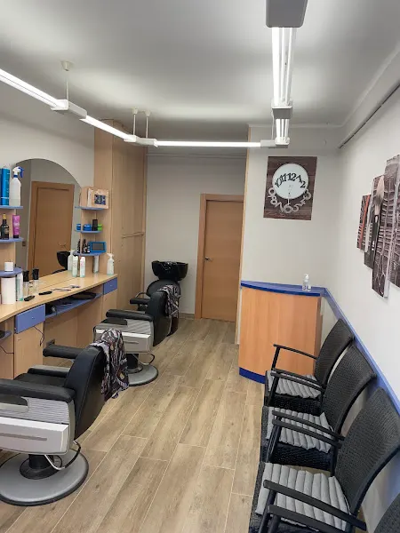 peluqueria toni
