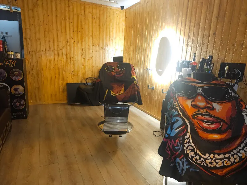 Tanger Barber shop 2