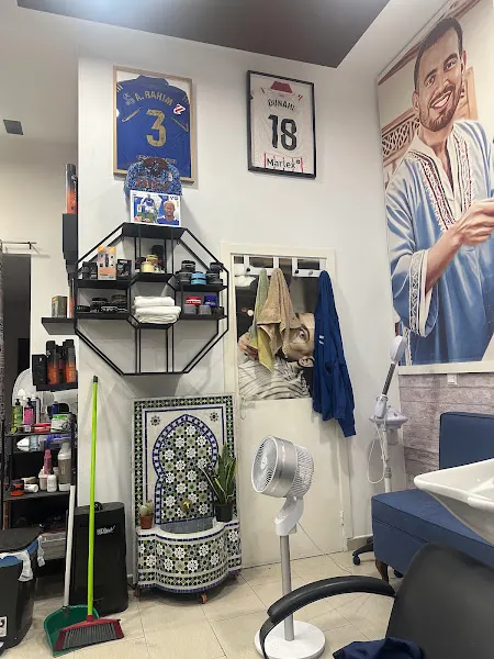 Peluquería Barbería Fez Señora y Caballero حلاقة فاس - Oviedo