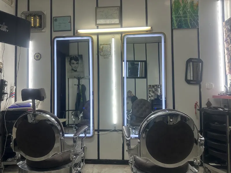 Peluqueria Opera