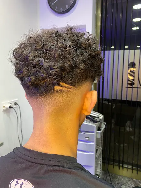 Peluqueria Aziz ben