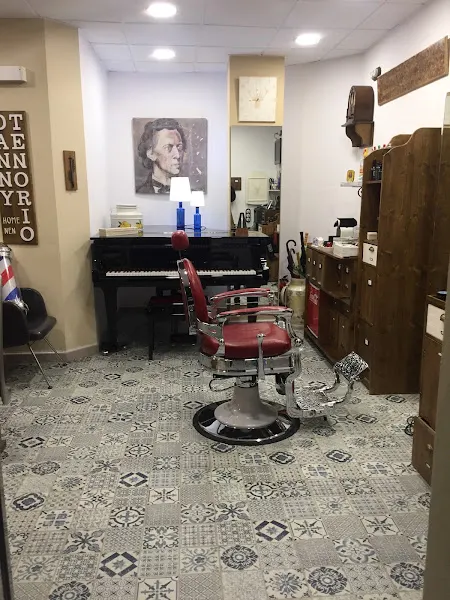 Danny Tenorio Home Nen - Peluquería en Sabadell - foto 2
