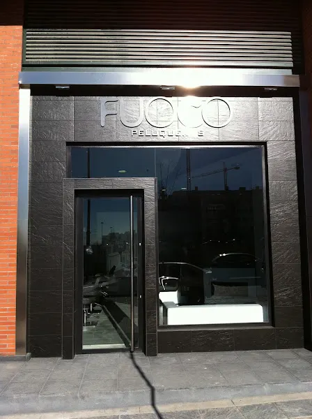 Fuoco Peluqueros - Peluquería en Mostoles