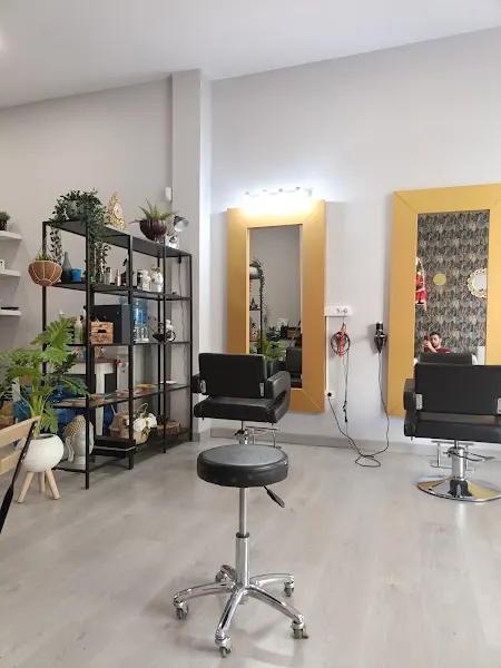 Daniel González Peluquería - Peluquería en Santa Cruz de Tenerife - foto 2