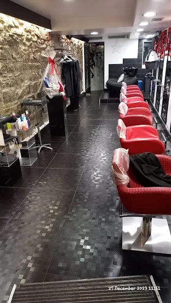 Laura Delgado Estilista - Peluquería en Pamplona - foto 2