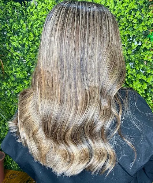 Peluquería Joel Santiago color designer - Peluquería en Alcalá de Henares - foto 2