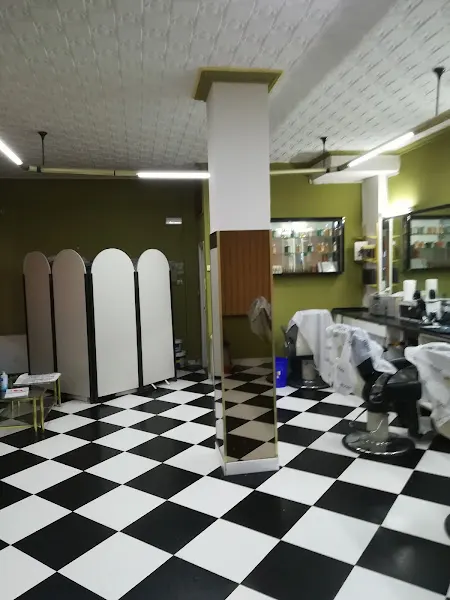 Andrade's 90 Peluqueros - Alcalá de Henares