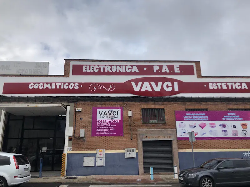 Vavci Cosmetic - Tienda de suministros para peluquería en Parla - foto 2
