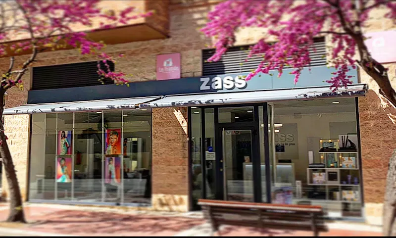 Salón Zass - Peluquería en Collado Villalba - foto 2