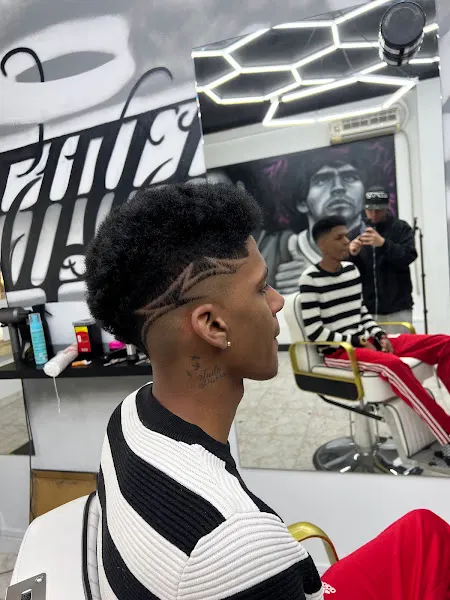 Z-19 - Barbería en Logroño - foto 2