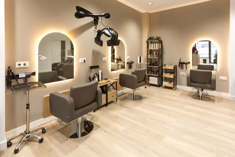 PELUQUERÍA SERÈN en Logroño