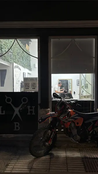 Lolo Barber-House - Badajoz