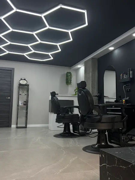 Barber Deivi - Barbería en Huelva - foto 2