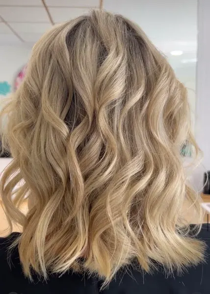 ADRIÁN ESCUDERO | Hair Salon - Huelva