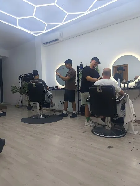 En La Casa Barber