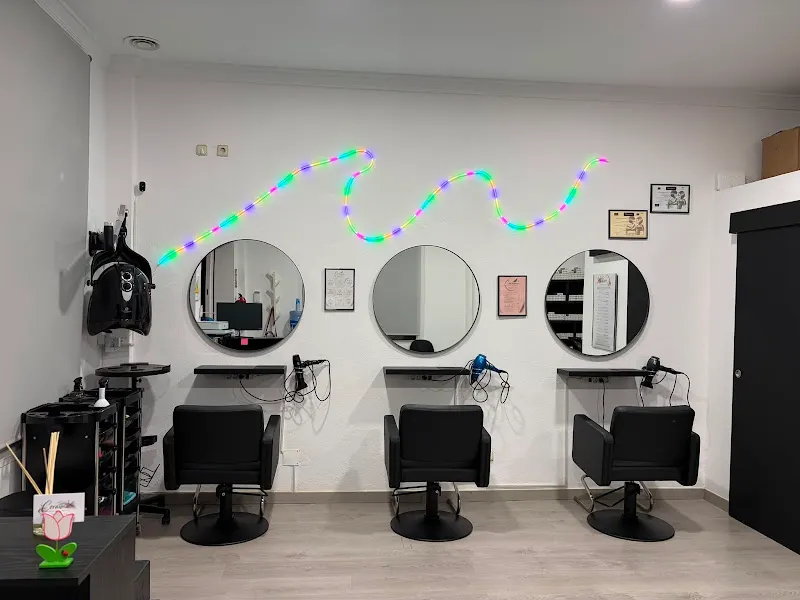 CORAIMA HAIR & BEAUTY
