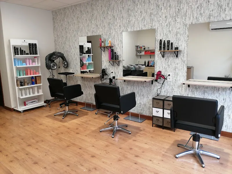 MIRYAM MS Estilistas - Peluquería en Salamanca - foto 2