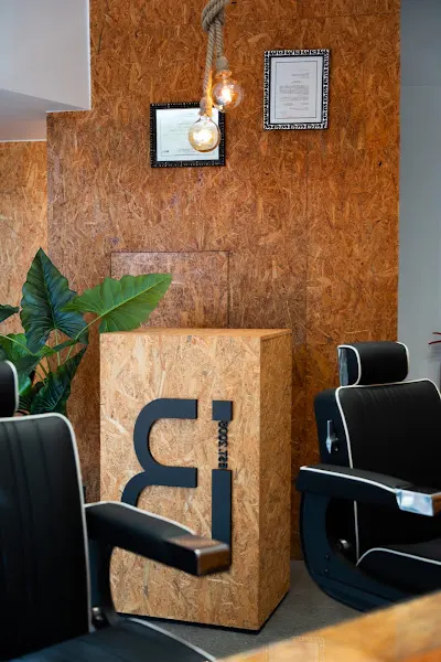 ionut barber studio - Lleida