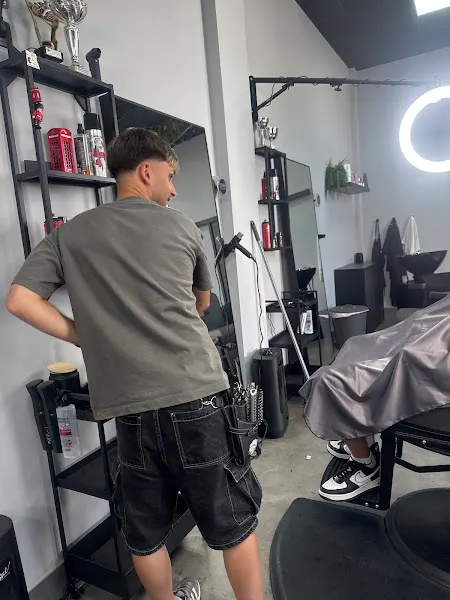 Tornay The Urban Barber