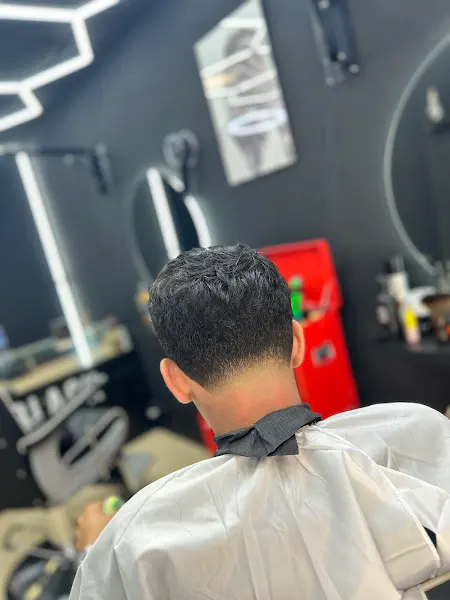 BLACK BARBER