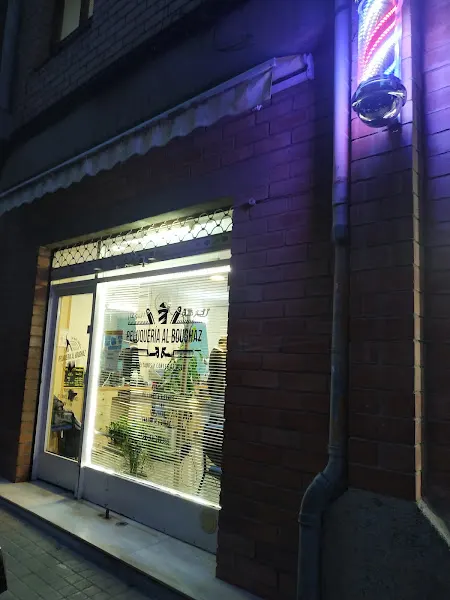 Peluqueria Tarik - Peluquería en Mataró - foto 2