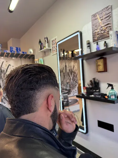 Peluquería Miloud Aoua - León