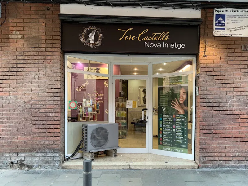 Peluquería Tere Castelló Nova Imatge - Peluquería en Santa Coloma de Gramenet - foto 2