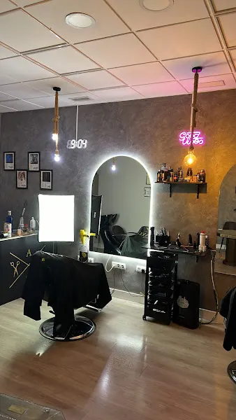 Aguayo Barber - Barbería en Jaén - foto 2