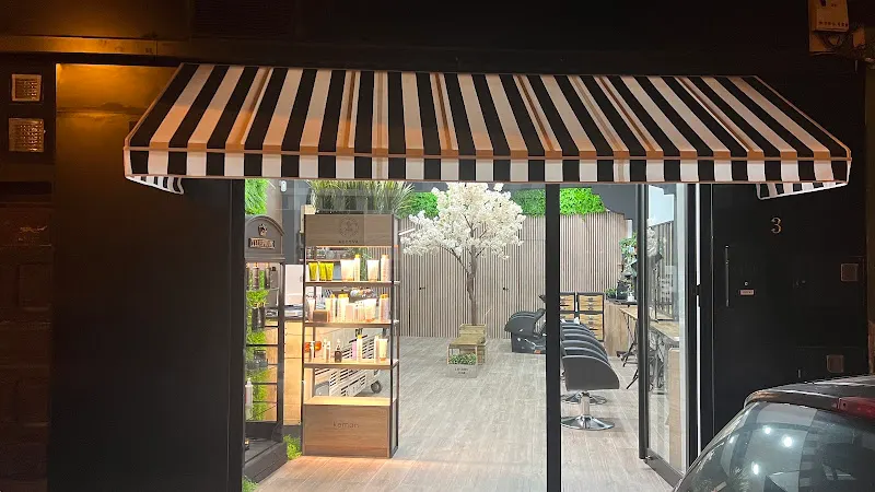 Salón de peluquería Mari Carmen