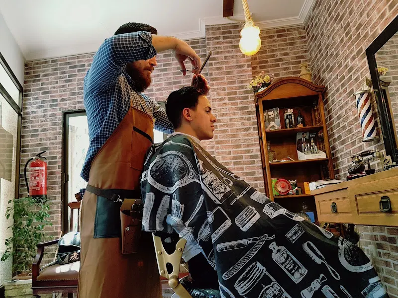 Barbería Barbertoss - Los Montesinos