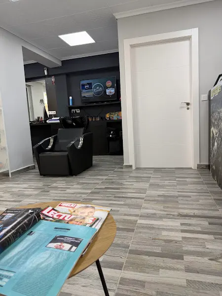 McArthurCuts - Barber Shop - Barbería en Torrevieja - foto 2