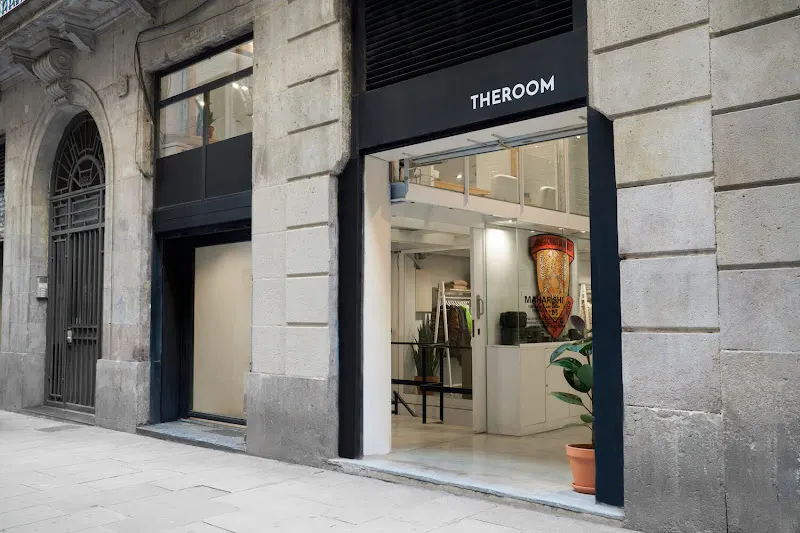 THEROOM