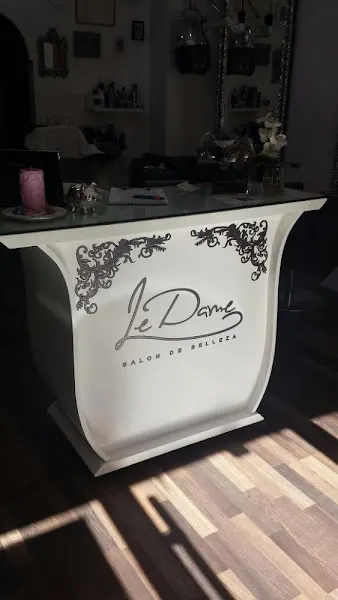 Le Dame Salón de belleza - Peluquería en Valencia - foto 2