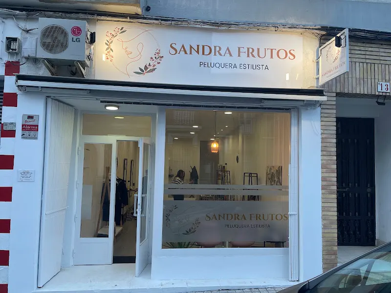 PELUQUERIA SANDRA FRUTOS - Peluquería en Mérida - foto 2
