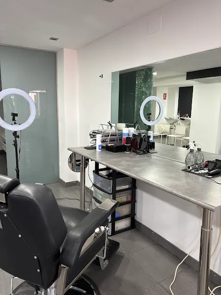 LA FAMA - BARBERSHOP | BARBERIA ALCOY - Alcoy