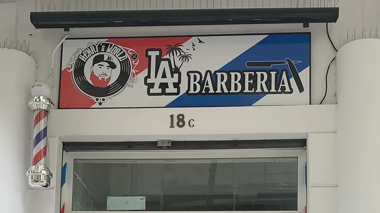 La Barbería Henry’s World