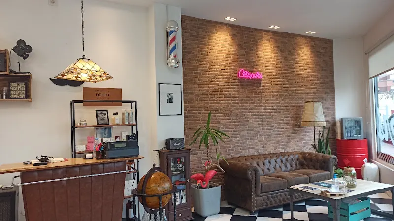 Barbería Clippers - Oviedo
