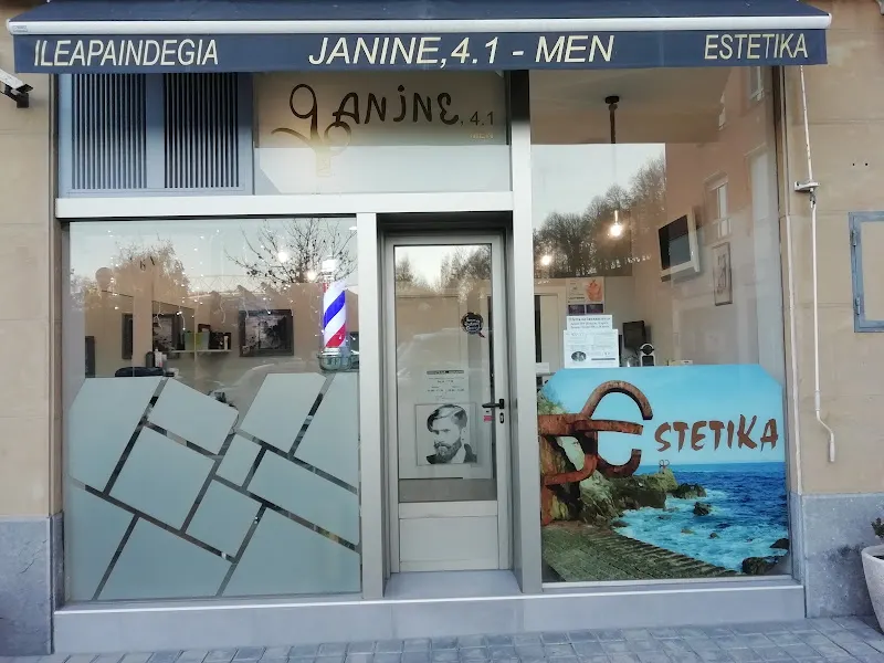 Janine Peluquería de caballeros - Peluquería en Donostia-San Sebastian - foto 3