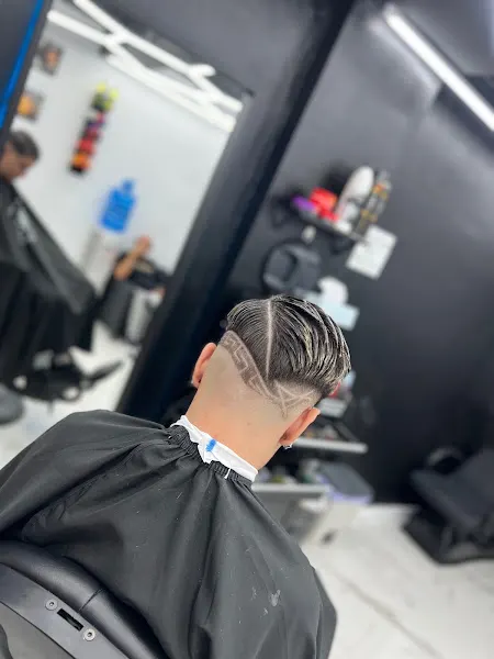 BARBERÍA DALI - Peluquería en Castellón de la Plana - foto 2