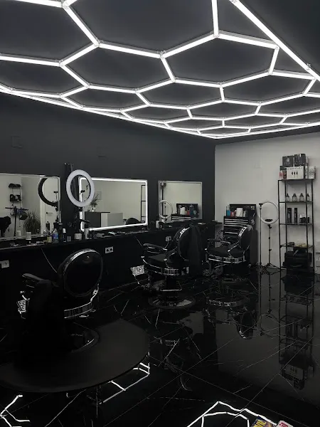 Santuario barber