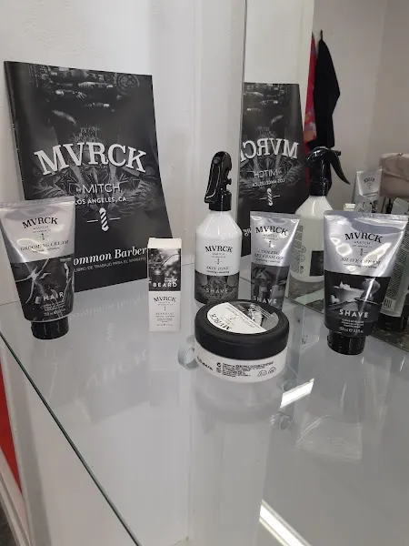BARBERÍA PERRUQUERÍA NADAL - Lleida