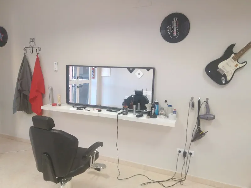 Ivan Tinoco Peluquería Barbería - Dos Hermanas