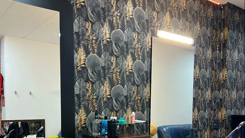 Jaouad Barberia - Barbería en Mataró - foto 2