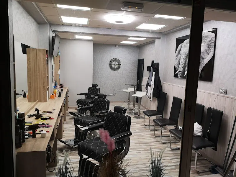 Barber Shop Brak