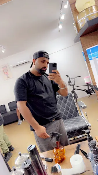 Happy barbershop