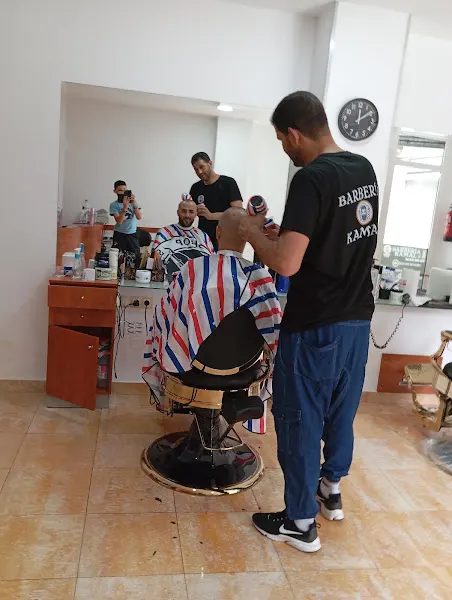 Kamal Barbershop - Peluquería en Santa Coloma de Gramenet - foto 2