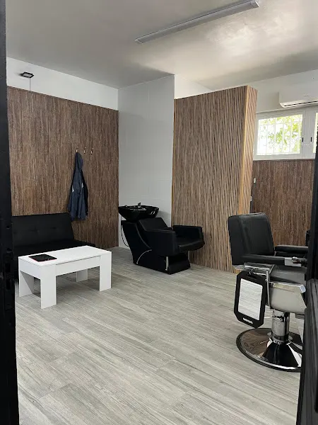 CHRISBARBERSTUDIO