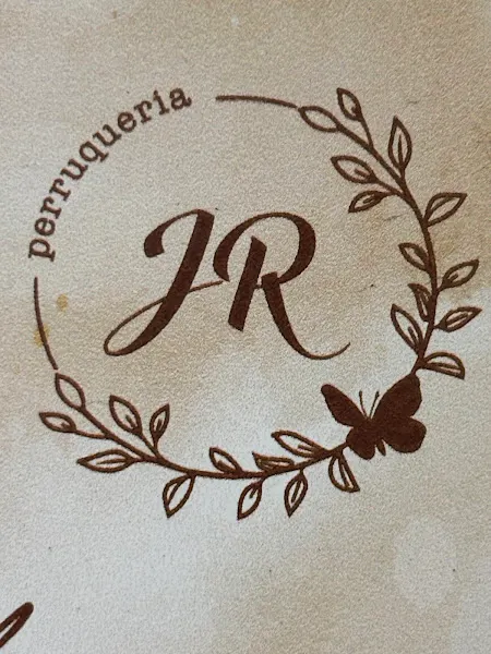 Salón de peluquería Julieta - Peluquería en Girona - foto 2