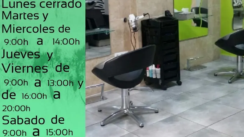 Peluqueria Aktual - Peluquería en Benitachell/Poble Nou de Benitatxell (el) - foto 2